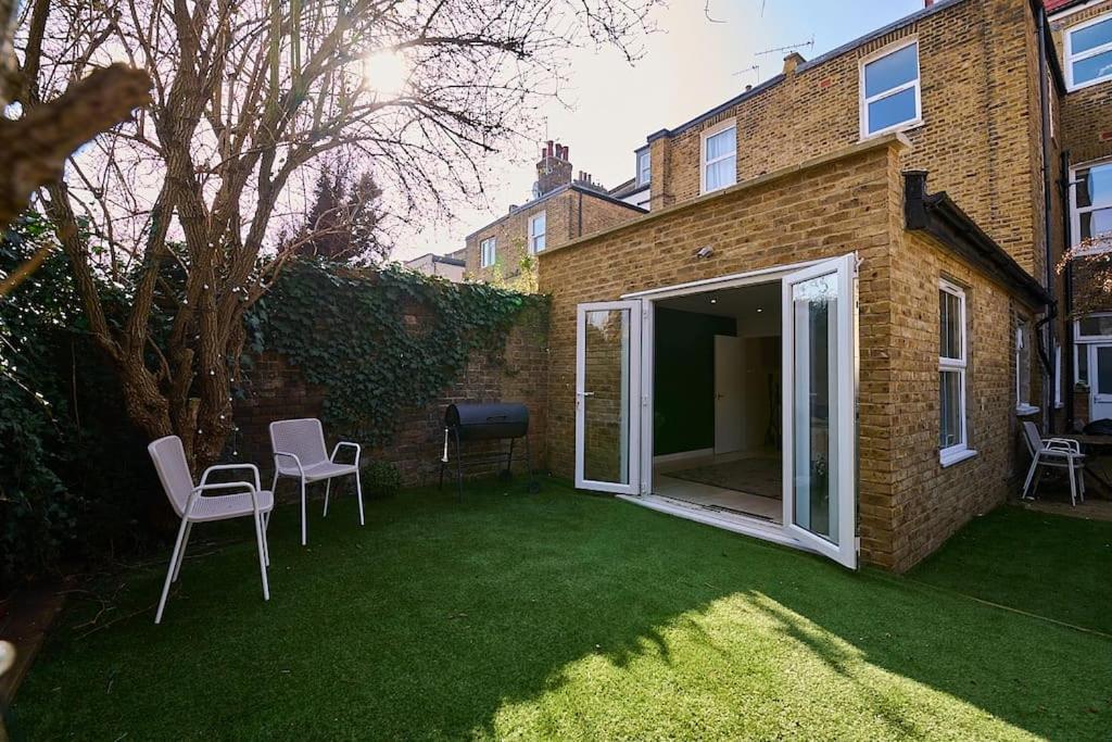 Fabulous 3 Bed Nw London Apartment With Private Garden Buitenkant foto