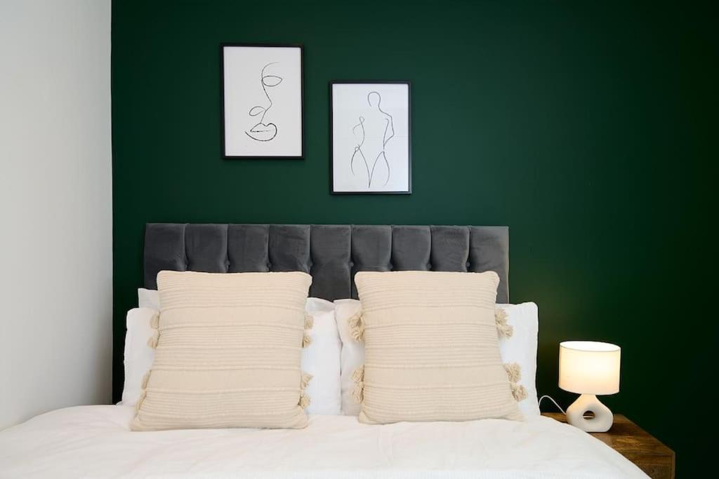 Fabulous 3 Bed Nw London Apartment With Private Garden Buitenkant foto